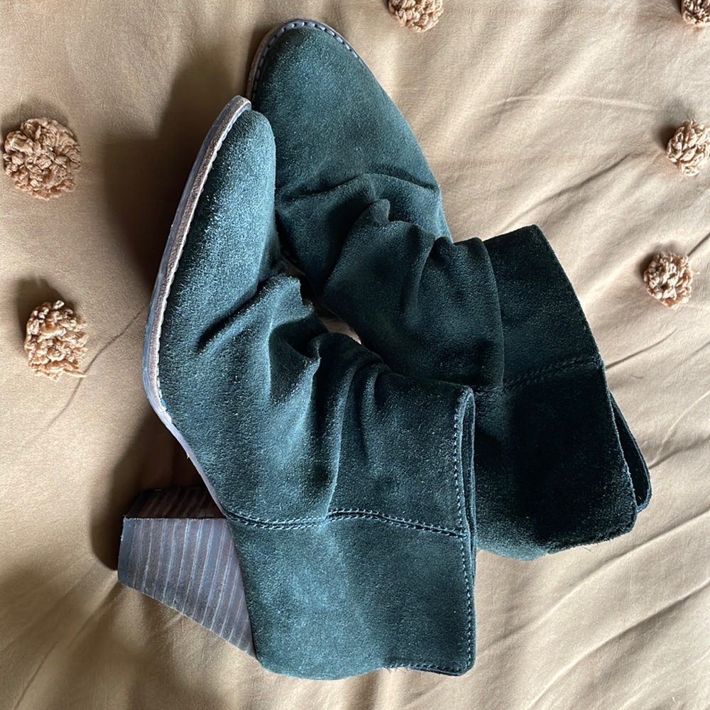 Beautiful Booties they are still a good shape